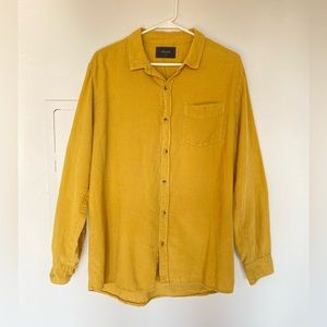 Rolla’s men’s corduroy button down shirt